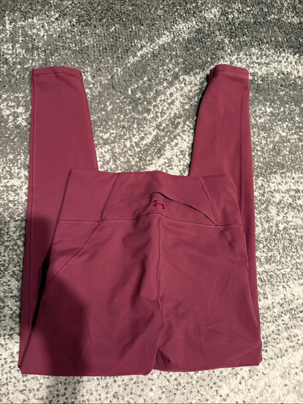 Under Armour Maroon High-Rise Leggings size Small